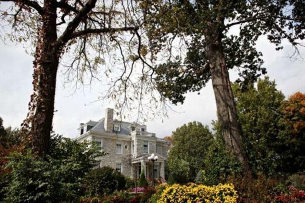 Hawthorn Bed And Breakfast Independence Extérieur photo